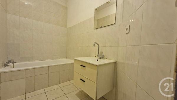 Appartement F3 à vendre  3 pièces - 70 m2 NARBONNE - 11