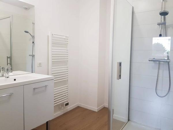 appartement t2 avec balcon et parking