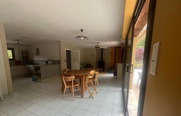 Beau pavillon de plain-pied