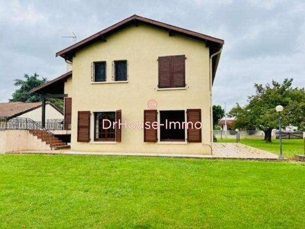 Maison à vendre 6 pièces de 212 m²