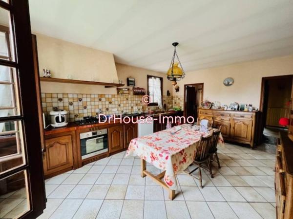 Maison à vendre 6 pièces de 212 m²