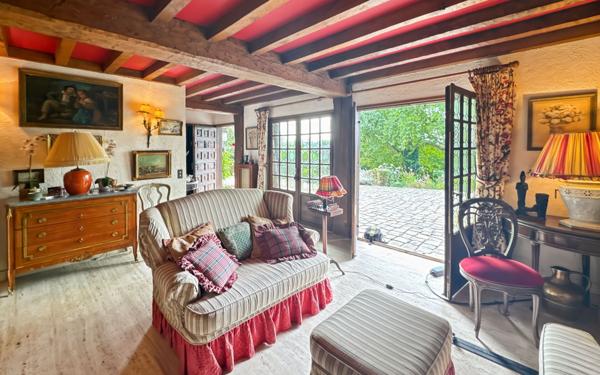 Maison à vendre    6 pièces • 275 m2 Touques