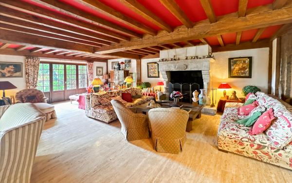 Maison à vendre    6 pièces • 275 m2 Touques