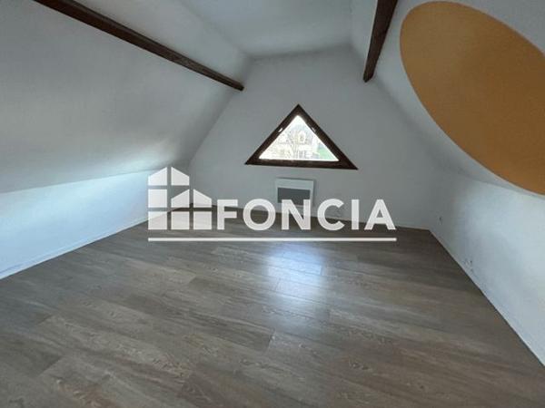 Location Appartement 2 pièces 43.65 m² - 36 RUE DU COMMANDANT ARNAUD Faremoutiers 77580