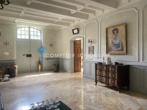 Maison
                                                                                                                                                                                                                                                                                                                        21 pièce(s)                                                                                                                                                                                                          15 chambre(s)                                                                                                                                                                                                          700  m²