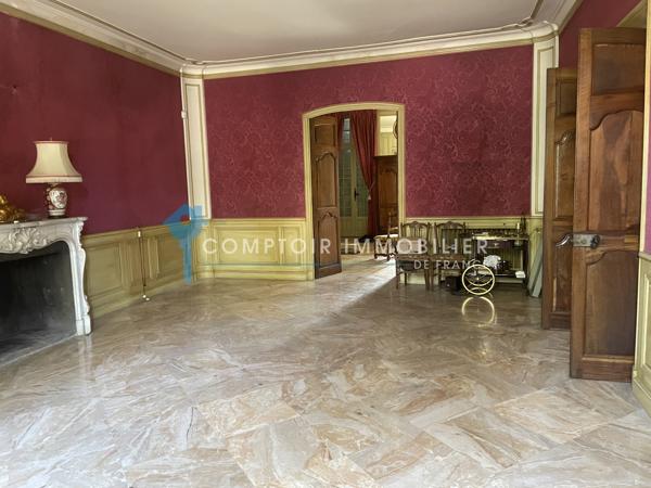 Maison
                                                                                                                                                                                                                                                                                                                        21 pièce(s)                                                                                                                                                                                                          15 chambre(s)                                                                                                                                                                                                          700  m²