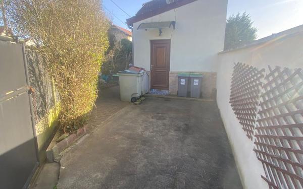 Maison à vendre    4 pièces •  Les Mureaux