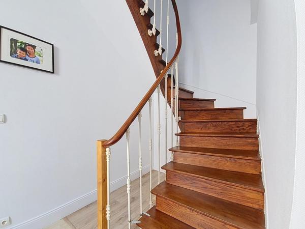 Appartement à CHOLET, 49300 - 8 pièces 188m²