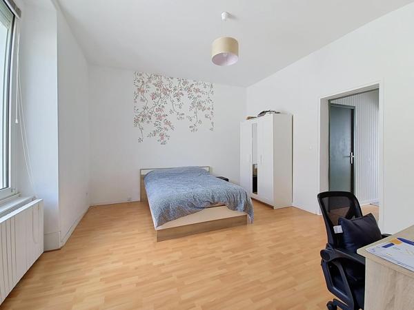 Appartement à CHOLET, 49300 - 8 pièces 188m²
