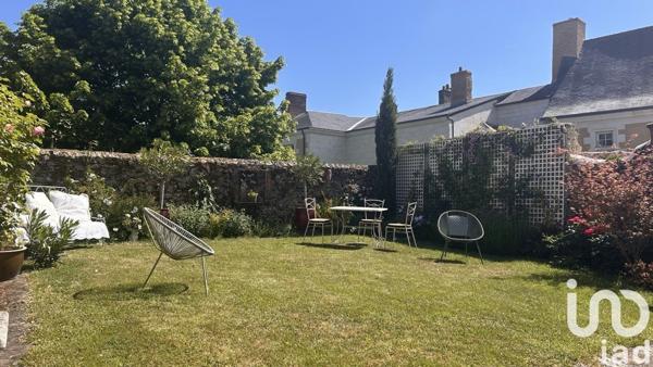 Maison de ville 8 pièces de 215 m² à Baugé-en-Anjou (49150)