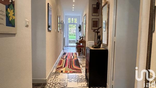 Maison de ville 8 pièces de 215 m² à Baugé-en-Anjou (49150)