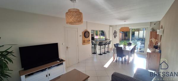 Maison 6 pièce(s) 4 chambre(s) 113 m²