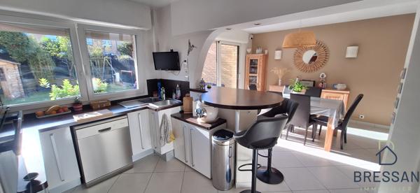Maison 6 pièce(s) 4 chambre(s) 113 m²