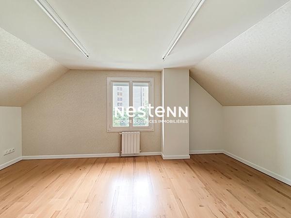 Maison familiale fonctionnelle avec piscine - Proche toutes commodités