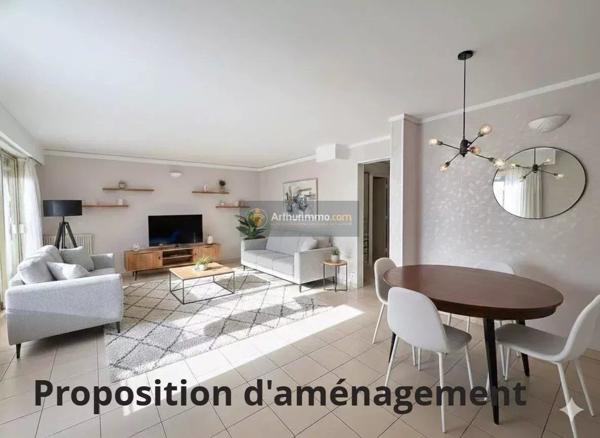 Vente Appartement 3 pièces 77 m2 à Saint-Raphaël