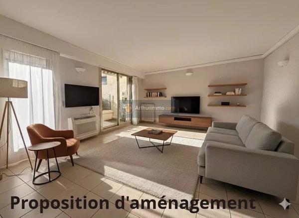 Vente Appartement 3 pièces 77 m2 à Saint-Raphaël