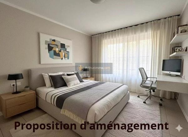 Vente Appartement 3 pièces 77 m2 à Saint-Raphaël