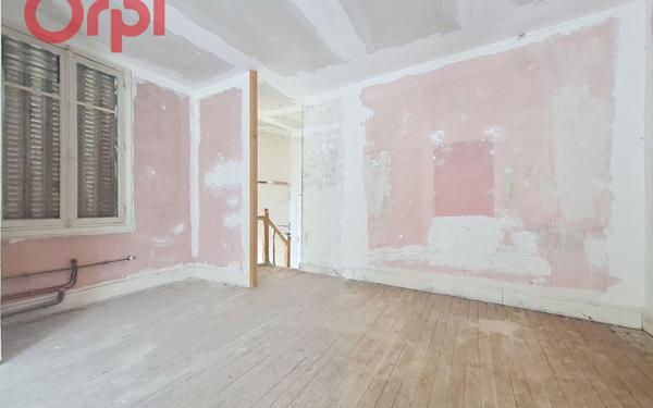 Maison à vendre    100 m2 Vichy