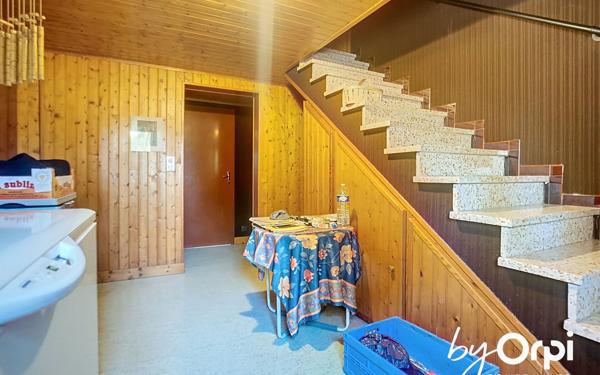 Maison à vendre    7 pièces •  Durdat-Larequille