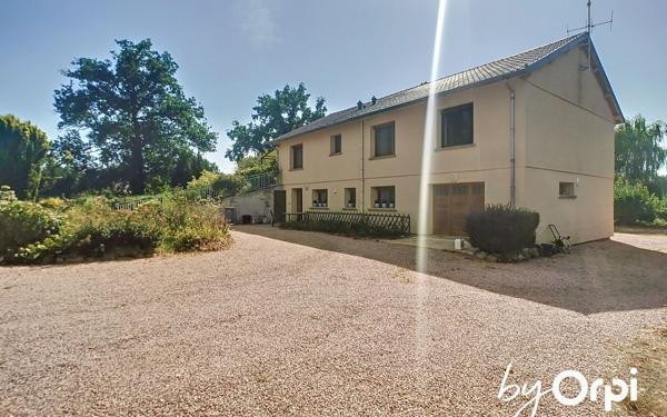 Maison à vendre    7 pièces •  Durdat-Larequille