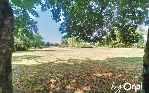 Maison à vendre    7 pièces •  Durdat-Larequille