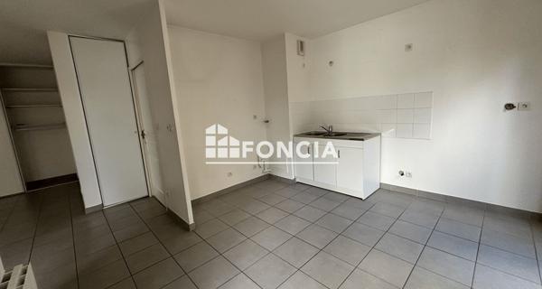 À vendre Appartement 3 pièces 66.7 m² - Meyzieu 69330