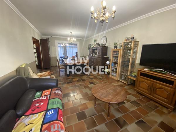 MAISON À VENDRE DE 6 PIÈCES DE 146,00 M²