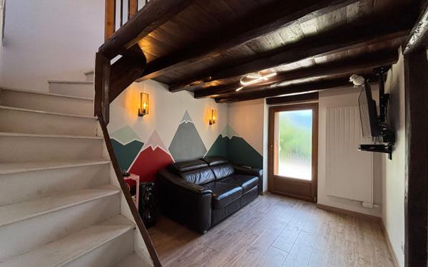 Maison à vendre    4 pièces • 106 m2 Saint-Étienne-de-Crossey