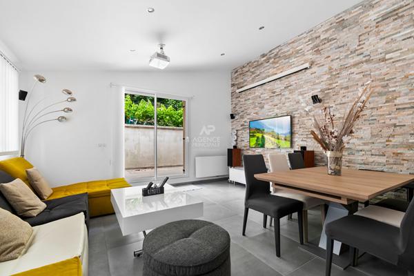 Maison Saint Germain En Laye 4 pièce(s) 112.81 m2 €699 000 ** - Référence 17651