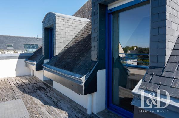 Maison Contemporaine avec piscine intérieure à Moëlan-sur-Mer