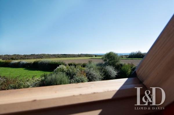 Maison Contemporaine avec piscine intérieure à Moëlan-sur-Mer