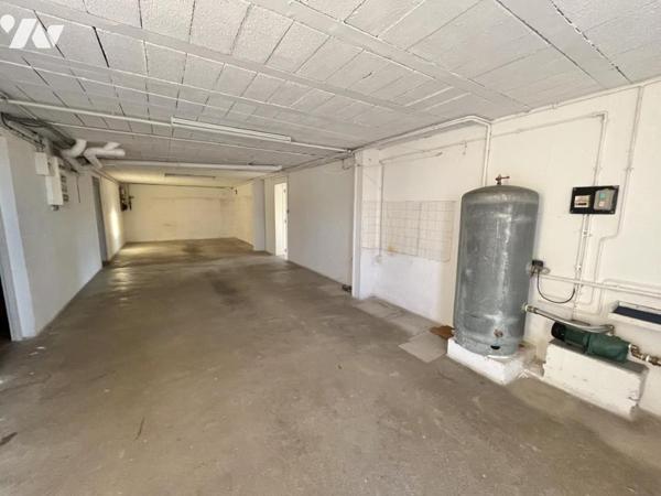 Pavillon 5 chambres sur 1391 m² de parcelle en campagne 