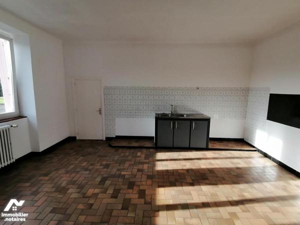 Bien exceptionel, peu courant, corps de ferme 170 m2 hab avec bâtiments et grand terrain