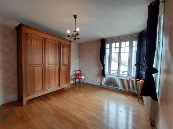 Maison composée de 2 logements, avec possibilité de créer d'autres logements