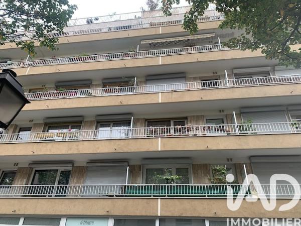 Parking à vendre 45 m² Paris 13