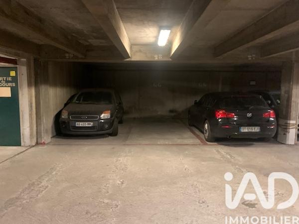 Parking à vendre 45 m² Paris 13