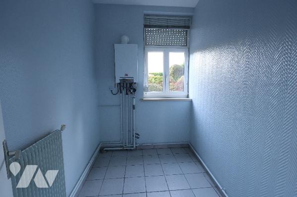 Exclusivité,
Immeuble à usage mixte professionnel et habitation - Idéalement situé.