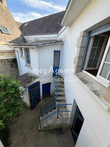 Maison à PLOUAY, 56240 - 6 pièces 145m²