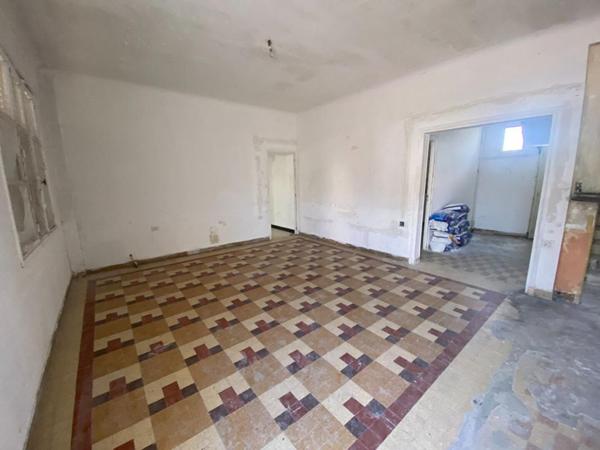 14170 St Pierre sur Dives Immeuble  ancien hôtel à rénover