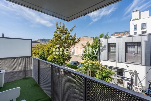 Appartement
         3 pièces
        - 64 m² 310 000 € *