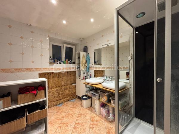 Maison de village de 150 m²