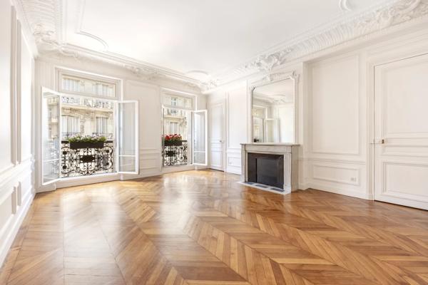 Appartement Paris 8 e - Triangle d'Or