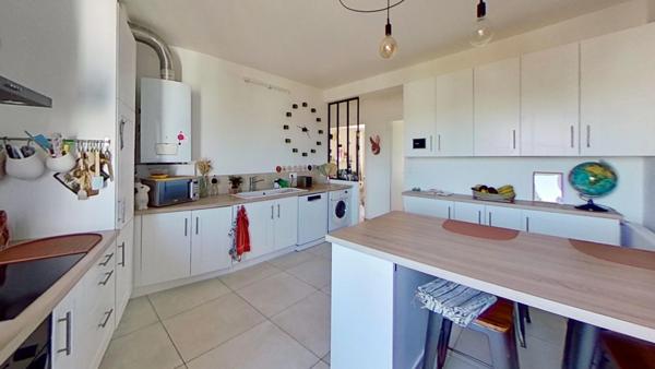 Appartement à vendre 4 pièces 103 m² RENNES la POMMERAIE (35) GARAGE CAVE GRENIER