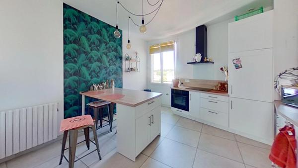 Appartement à vendre 4 pièces 103 m² RENNES la POMMERAIE (35) GARAGE CAVE GRENIER