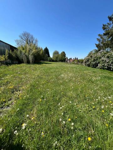 RARE : DEMEURE DE CARACTÈRE + TERRAIN CONSTRUCTIBLE