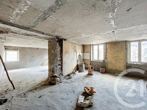 Immeuble à vendre  400 m2 YSSINGEAUX - 43