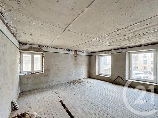 Immeuble à vendre  400 m2 YSSINGEAUX - 43