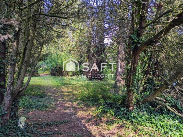 Maison de 150 m2 sur terrain  2800m2 constructible