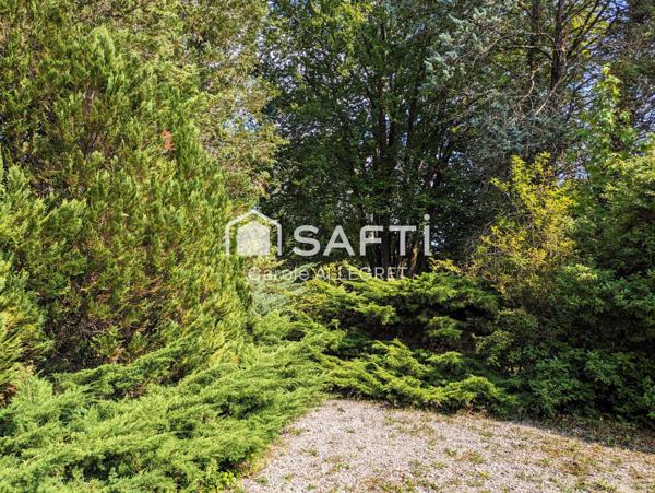 Maison de 150 m2 sur terrain  2800m2 constructible