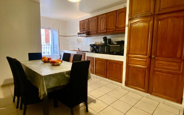 Appartement à vendre    2 pièces • 53,11 m2 Le Beausset